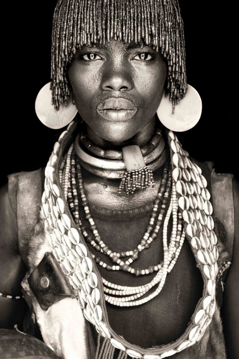 Inspired African Portraits By Mario Gerth Les Adornment Adha Zelma 8642